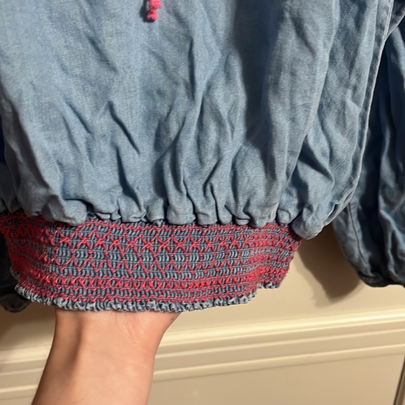 NWOT faux denim top with flowers - Picture 6 of 7